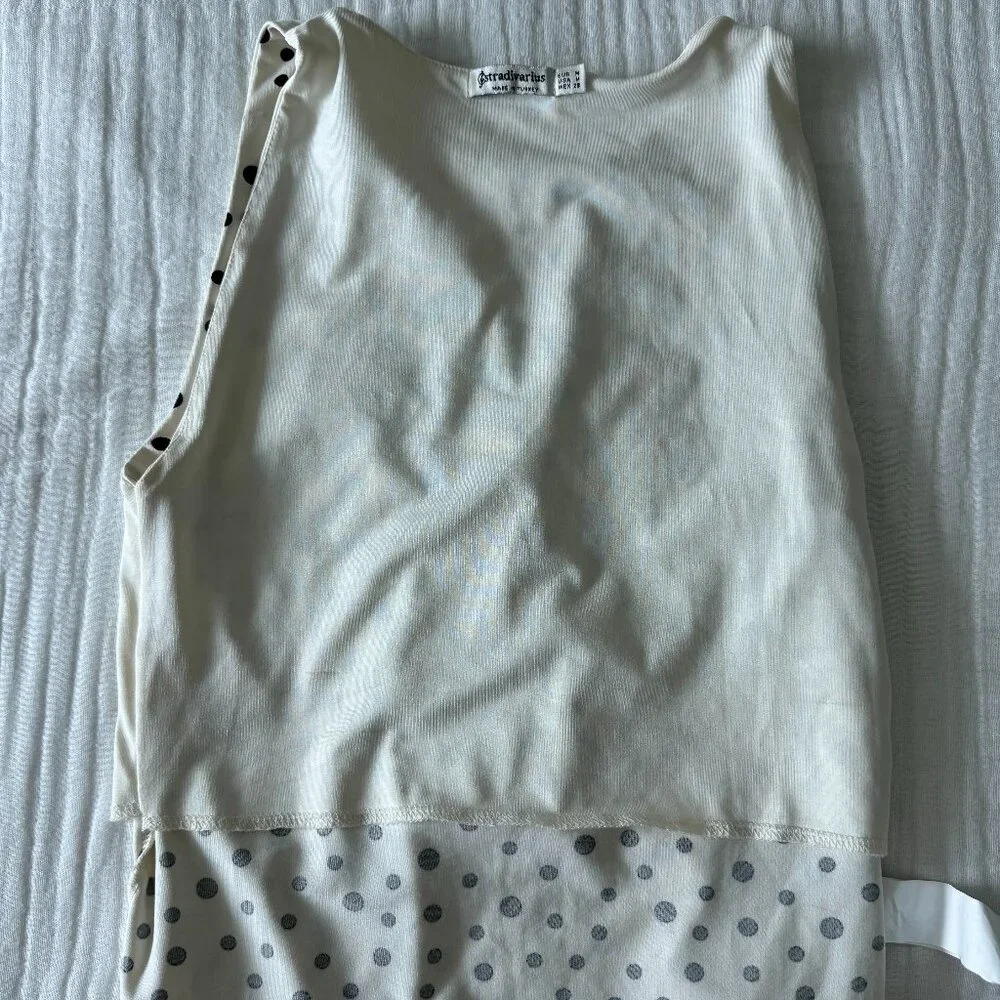 Stradivarius Polka Dot Bodysuit New Without Tags - Size M 🤍 - Picture 9 of 12